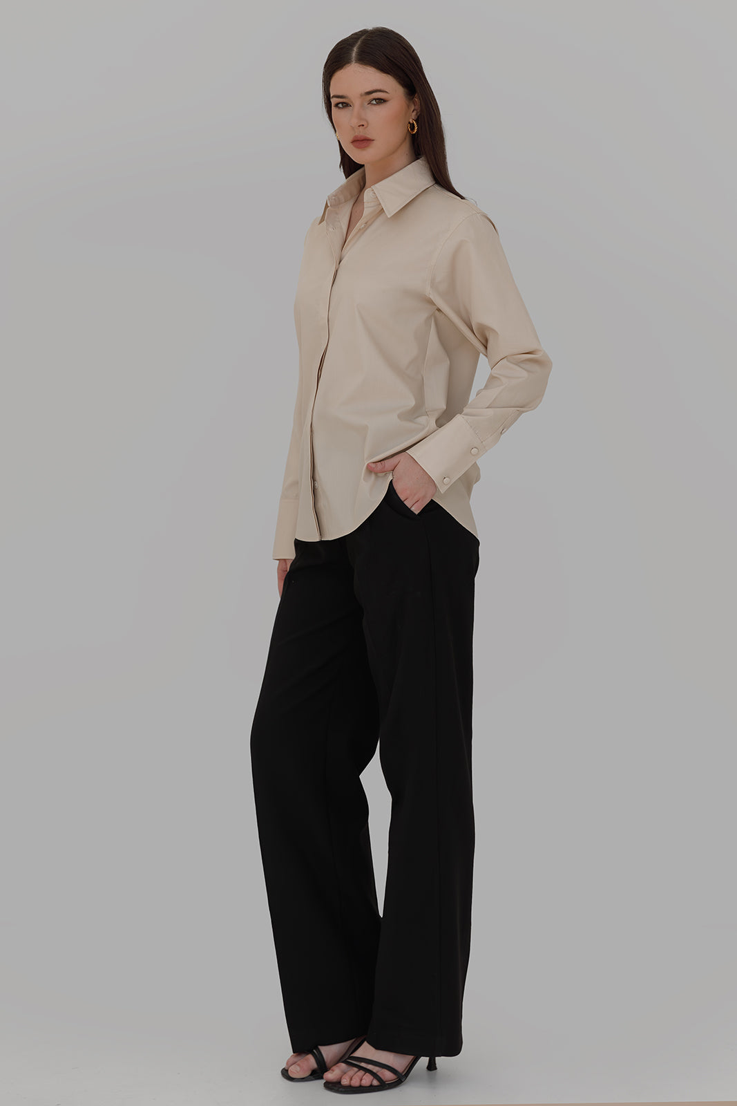 The SARTORÉE Classic Shirt - Beige