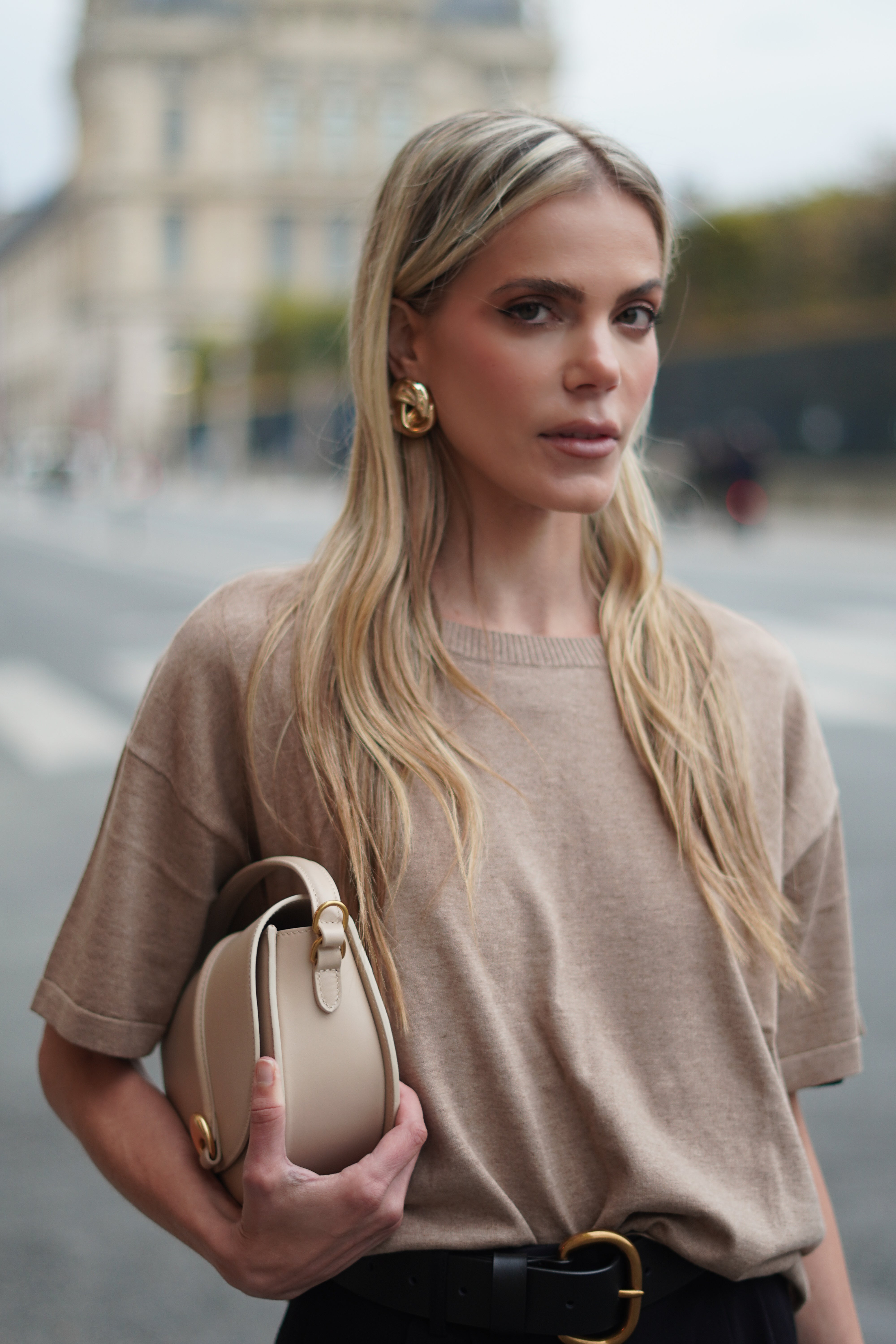 The Eloise Silk Cashmere Tee - Taupe